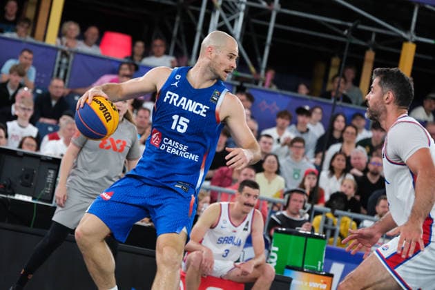 June 7, 2026, Warsaw, Masovian Voivodeship, Poland: France s ALEX VIALARET (15) and Serbia s NEMANJA BARAC (6) in action during the FIBA 3x3 Basketball World Cup men s 3rd place game between Serbia and France in Warsaw, Poland. Basketball 2026: FIBA 3x3 World Cup Men s 3rd Place: Serbia 20:19 France  - ZUMAk204 20260607_zip_k204_113 Copyright: xRomanxKozielx
