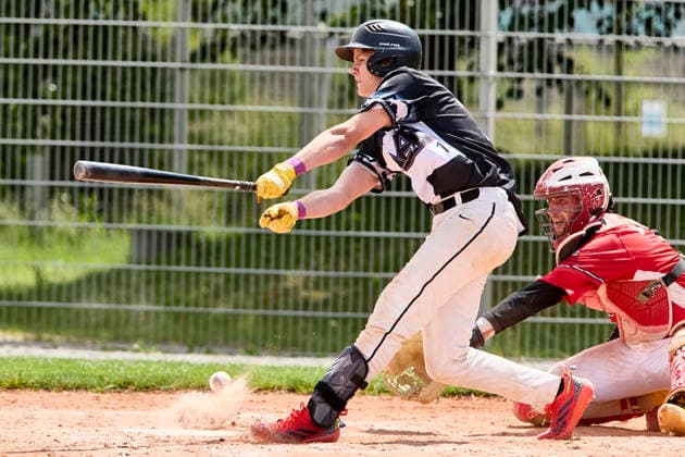 German Baseball League DBL , Munich Haar Disciples vs Stuttgart Reds, Haar Disciples, Stuttgart Reds, 2026 06 07 in Munich Haar Ballpark Eglfing KRAMER Quentin Munich Haar Disciples Second Baseman Nr11 HAA11 , WITT Yannick Stuttgart Reds Catcher, Shortstop Nr6 STG6 sportworld München Haar Ballpark Eglfing Bayern Germany