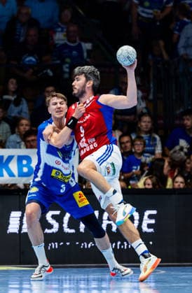 07 06 2026, GER, Handball, Men, Season 25 26, Daikin 1 Bl, 34 Matchday, ThSV Eisenach HSV Hamburg Handball Sport Verein Hamburg Oskar Joelsson ThSV Eisenach,3 , Jacob Arenth Lassen Handball Sport Verein Hamburg 99817 Eisenach Werner Assmann Halle Am Sportp Thueringen Germany