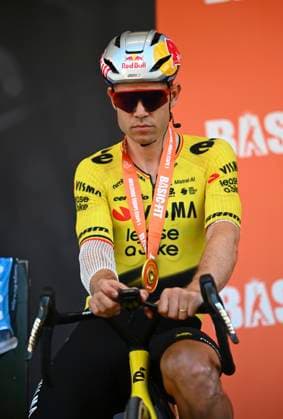 Tour Auvergne - Rhone-Alpes 2026 Stage 2 LE PUY-EN-VELAY, FRANCE - JUNE 08 : Van Aert Wout (BEL) of Team Visma Lease a Bike during stage 2 of the 78th edition of Tour Auvergne - Rhone-Alpes an UCI World Tour 2.UWT cycling road race stage for Men Elite of 234.3 km with start in Saint-Martin-Le-Vinoux and finish in Le Puy-en-Velay on June 8, 2026 in Le Puy-en-Velay, France, 08 06 2026 ( Motordriver Guy De Vuyst - Le Puy-en-Velay France  Copyright: xVincentxKalutx