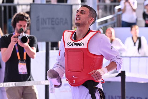 CONTACT - Taekwondo - World Taekwondo Rome Grand Prix 2026 Photo by IPA ABACAPRESS.COM85474845 - Vito Dell Aquila (ITA) celebrate the victory of the men s -58kg final against Eunsu Seo (KOR) of the World Taekwondo Grand Prix at the Foro Italico, June 7, 2026, Rome, Italy. Roma Italy  Copyright: xIPAxSport ABACAx