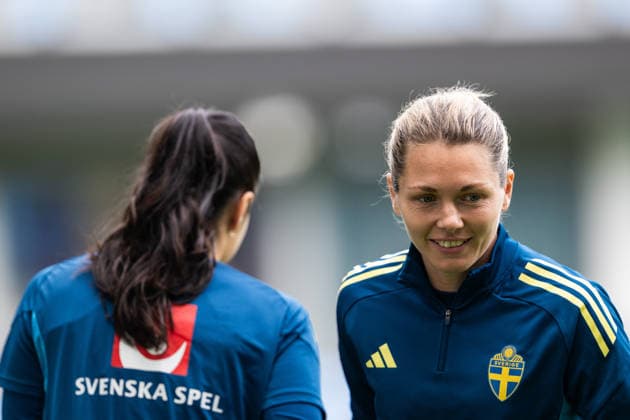 260608 Goalkeeper Zecira Musovic and goalkeeper Jennifer Falk of the Swedish women s national football team at a training session on June 8, 2026 in Gothenburg Photo Mathias Bergeld BILDBYRAN code MB MB1380 fotboll football soccer fotball vm kval kval fifa womens world cup qualifier qualifier träning practice training sverige sweden dam bbeng women kvinner  Copyright: MATHIASxBERGELD BB260608MB015