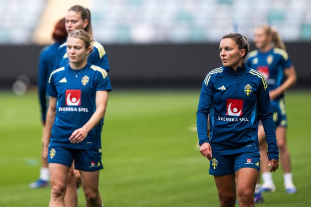 260608 Beata Olsson and Johanna Rytting Kaneryd of the Swedish women s national football team at a training session on June 8, 2026 in Gothenburg Photo Mathias Bergeld BILDBYRAN kod MB MB1380 fotboll football soccer fotball vm kval kval fifa womens world cup qualifier qualifier träning practice training sverige sweden dam bbeng women kvinner  Copyright: MATHIASxBERGELD BB260608MB025