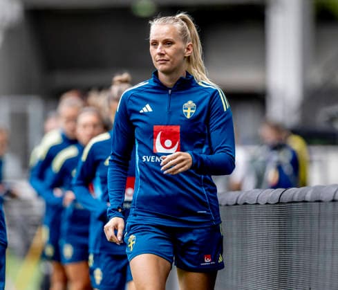 GOTHENBURG, SWEDEN 20260608 Julia Zigiotti during Monday s training with the women s national team at Gamla Ullevi ahead of the upcoming World Cup qualifier against Italy GÖTEBORG SWEDEN x9200x  Copyright: xAdamxIhse TTx THE WOMEN S NATIONAL TEAM TRAINS IN GOTHENBURG BEFORE THE WORLD CUP QUALIFYING