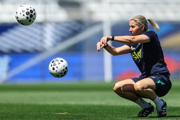 Republic of Ireland WNT Squad Training, Stade des Alpes, Grenoble, France 8 6 2026 Head coach Carla Ward Carla Ward 8 6 2026  Copyright: x INPHO BenxBradyx BB3_7167