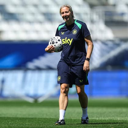 Republic of Ireland WNT Squad Training, Stade des Alpes, Grenoble, France 8 6 2026 Head coach Carla Ward Carla Ward 8 6 2026  Copyright: x INPHO BenxBradyx BB3_7177