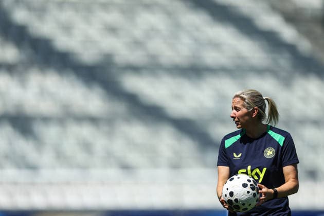 Republic of Ireland WNT Squad Training, Stade des Alpes, Grenoble, France 8 6 2026 Head coach Carla Ward Carla Ward 8 6 2026  Copyright: x INPHO BenxBradyx BB3_7229