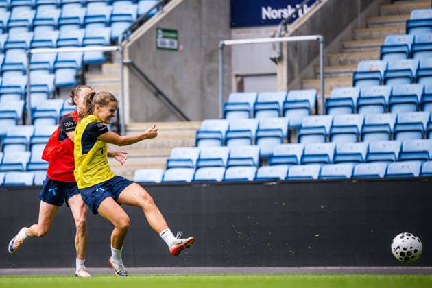 260608 Iris Omarsdottir of the Norwegian women™s national football team during a training session on June 8, 2026 in Oslo Photo Marius Simensen BILDBYRAN Cop 238 bbeng dam fifa women s world cup qualifier football fotball fotball norge norway practice soccer training trening träning  Copyright: MARIUSxSIMENSEN BB260608BB055