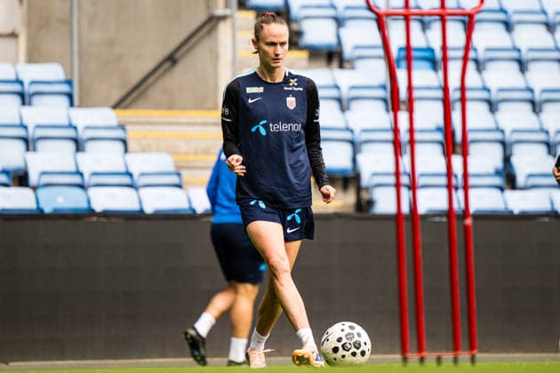260608 Caroline Graham Hansen of the Norwegian women™s national football team during a training session on June 8, 2026 in Oslo Photo Marius Simensen BILDBYRAN Cop 238 bbeng dam fifa women s world cup qualifier football fotball fotball norge norway practice soccer training trening träning  Copyright: MARIUSxSIMENSEN BB260608BB063