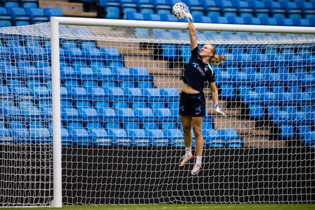 260608 Goalkeeper Sunniva Skoglund of the Norwegian women™s national football team during a training session on June 8, 2026 in Oslo Photo Marius Simensen BILDBYRAN Cop 238 bbeng dam fifa women s world cup qualifier football fotball fotboll norge norway practice soccer training trening träning  Copyright: MARIUSxSIMENSEN BB260608BB082