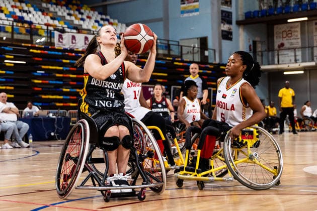 GUADALAJARA, SPAIN - JUNE 08: Lisa Bergenthal (Germany, 10) controls the ball against Rita Manuel (Angola, 5) during the 2026 IWBF Women™s Repechage match between Angola vs. Germany at Palacio Multiusos de Guadalajara on June 08, 2026 in Guadalajara, Spain. Spain Copyright: xSteffiexWunderlx