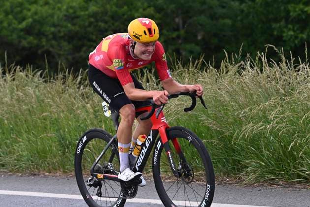 Tour Auvergne - Rhone-Alpes 2026 Stage 2 LE PUY-EN-VELAY, FRANCE - JUNE 08 : Charmig Anthon (DEN) of UNO-X Mobility during stage 2 of the 78th edition of Tour Auvergne - Rhone-Alpes an UCI World Tour 2.UWT cycling road race stage for Men Elite of 234.3 km with start in Saint-Martin-Le-Vinoux and finish in Le Puy-en-Velay on June 8, 2026 in Le Puy-en-Velay, France, 08 06 2026 ( Motordriver Guy De Vuyst - Le Puy-en-Velay France  Copyright: xVincentxKalutx