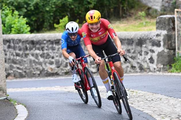 Tour Auvergne - Rhone-Alpes 2026 Stage 2 LE PUY-EN-VELAY, FRANCE - JUNE 08 : Charmig Anthon (DEN) of UNO-X Mobility and Braz Afonso Clement (FRA) of Groupama - FDJ United during stage 2 of the 78th edition of Tour Auvergne - Rhone-Alpes an UCI World Tour 2.UWT cycling road race stage for Men Elite of 234.3 km with start in Saint-Martin-Le-Vinoux and finish in Le Puy-en-Velay on June 8, 2026 in Le Puy-en-Velay, France, 08 06 2026 ( Motordriver Guy De Vuyst - Le Puy-en-Velay France  Copyright: xVincentxKalutx