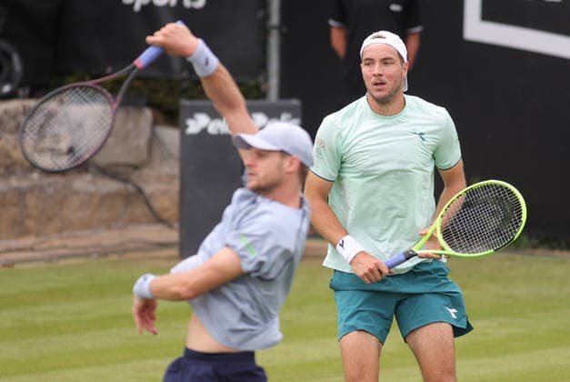 08 06 2026, Boss Open 2026, ATP Tour 250 Stuttgart, TTC Weissenhof, Tennis, Sport, in the picture Yannick Hanfmann GER and Jan Lennard Struff GER