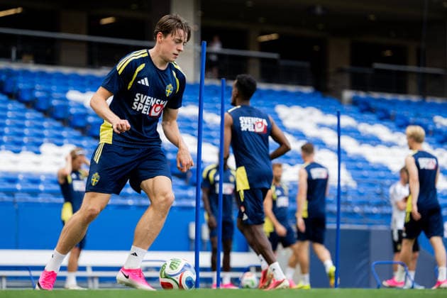 260608 Elliot Stroud of the Swedish national football team at a training session during day 3 of the FIFA World Cup 2026 on June 8, 2026 in Dallas Photo Petter Arvidson BILDBYRAN kod PA PA1223 fotboll football soccer fotball vm fotbolls vm fotball vm fotbolls vm 2026 fifa world cup 2026 träning practice training sverige sweden sverige a day 3 bbeng  Copyright: PETTERxARVIDSON BB260608PA018