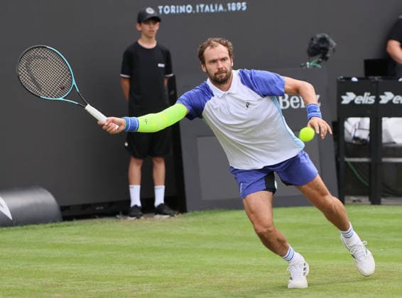08 06 2026, Boss Open 2026, ATP Tour 250 Stuttgart, TTC Weissenhof, tennis, sport, in the picture Roman Safiullin