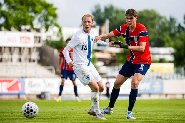 260608 Liam Möller of Finland and Jens Hjerto Dahl of Norway during the under 21 international friendly football match between Norway and Finland on June 8, 2026 in Moss Photo Marius Simensen BILDBYRAN COP 238 bbeng finland football fotball fotball international friendly norway privatlandskamp soccer träningslandskamp u21 under 21  Copyright: MARIUSxSIMENSEN BB260608BB149