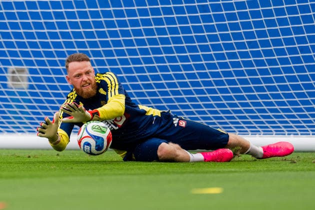 260608 Goalkeeper Viktor Johansson of the Swedish national football team at a training session during day 3 of the FIFA World Cup 2026 on June 8, 2026 in Dallas Photo Petter Arvidson BILDBYRAN kod PA PA1223 fotboll football soccer fotball vm fotbolls vm fotball vm fotbolls vm 2026 fifa world cup 2026 träning practice training sverige sweden sverige a day 3 bbeng  Copyright: PETTERxARVIDSON BB260608PA079