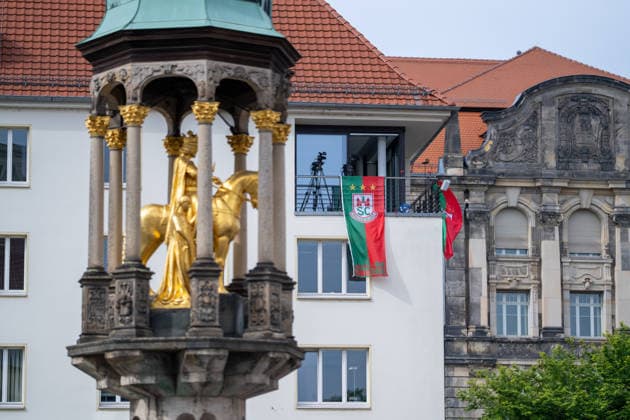Germany HBL DAIKIN Handball Bundesliga 2025 2026, reception in the town hall and championship celebration of SC Magdeburg Alter Markt Magdeburg atmosphere, Alter Markt, city center Copyright: xTomxLauruschkatx