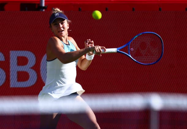 2026 HSBC Tennis Championships, Queens Club, London, UK - 08 06 2026 Jaqueline Cristian (ROU) in action during her first round match agianst Qinwin Zheng (CHN) in the HSBC 2026 Championships at Queens Club in London London Queens Club London GBR Copyright: xMarkxGreenwoodx