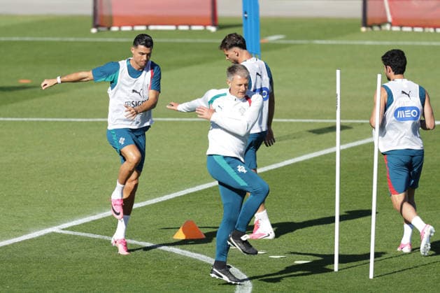 Training of the Portuguese national football team in the football city of Oeiras Portugal, June 8, 2026, in Alges, Portugal Cristiano Ronaldo Portugal ,7 , Ruben Dias Portugal ,3 Copyright: HMBxMedia FernandoxSoares