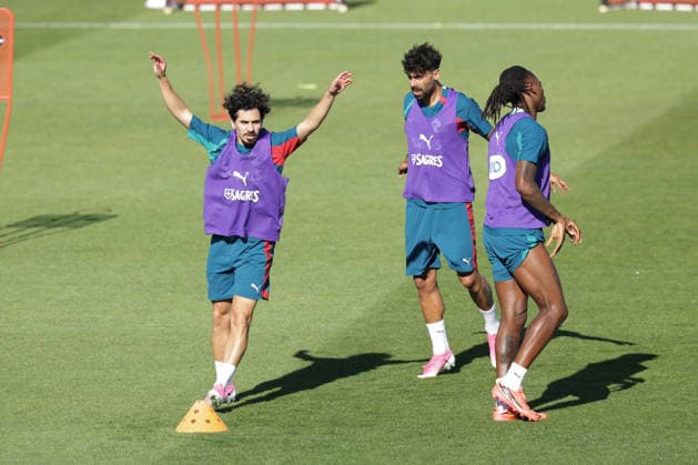 Training of the Portuguese national football team in the football city of Oeiras Portugal, June 8, 2026, in Alges, Portugal Vitinha Portugal ,23 , Samu Portugal ,24 , Rafael Leao Portugal ,17 Copyright: HMBxMedia FernandoxSoares