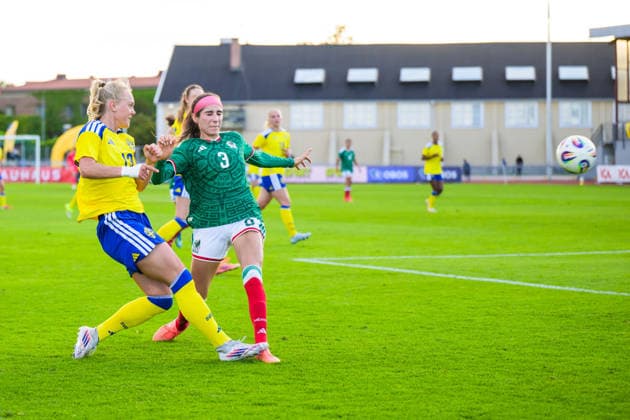 260608 Molly Johansson of Sweden and Alexandra Guadalupe Godinez Garcia of Mexico during the under 23 international friendly football match between Sweden and Mexico on June 8, 2026 in Kalmar Photo Suvad Mrkonjic BILDBYRAN COP 170 SM0470 fotboll football soccer fotball träningslandskamp international friendly sverige sweden mexico dam bbeng sverige sweden  Copyright: SUVADxMRKONJIC BB260608SM078