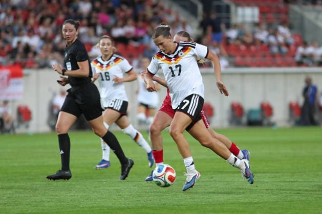 Soccer, U23 Women Germany Denmark, 08 06 26 Julia Mickenhagen 17, Germany U23, Bayer Leverkusen Soccer, Test match U23 Women Germany Denmark on 08 06 26 at Leuna Chemie Stadium Halle Saale Copyright: xBEAUTIFULxSPORTS JanxKaeferx