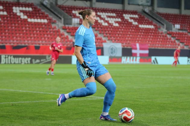 08 06 2026 Soccer Women 2025 2026 U23 international Germany Denmark Leuna Chemie Stadion Halle Rafaela Borggräfe Germany, 1, blue plays a ball Halle Saxony Anhalt Germany