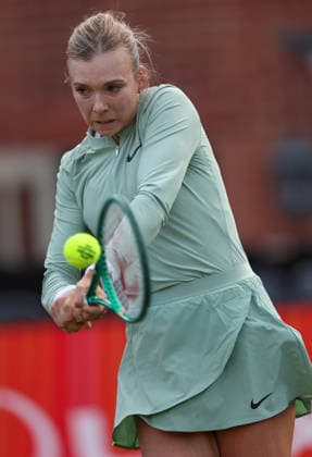 Katie Boulter of GBR in action HSBC Queen s Club Championships, Day Three, Tennis, Queen s Club, West Kensington, London, UK - 08 Jun 2026London Queen s Club United Kingdom  Copyright: xEllaxLing Shutterstockx 16917188be