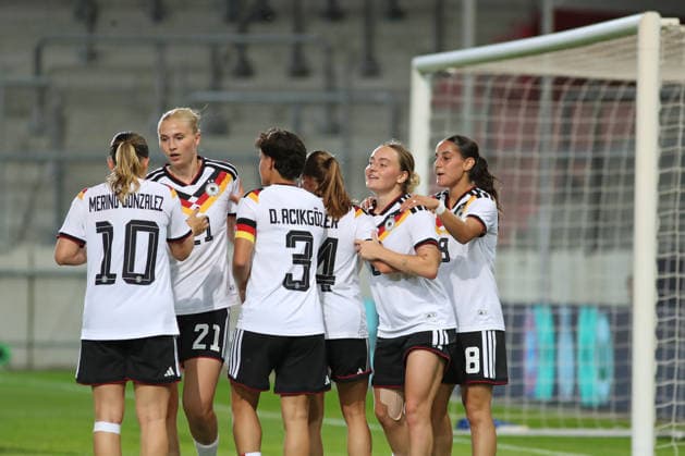 Soccer, U23 Women Germany Denmark, 08 06 26 Goal celebration for Team Germany Soccer, Test match U23 Women Germany Denmark on 08 06 26 at Leuna Chemie Stadium Halle Saale Copyright: xBEAUTIFULxSPORTS JanxKaeferx