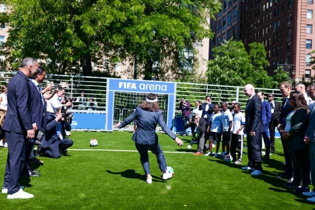 New York, NY June 8 Governor Hochul and Mayor Mamdani make a World Cup FIFA announcement of a free watch party in Central Park for the FIFA World Cup 2026 Final on Sunday, July 19 With FIFA President Gianni Infantino, George Weah on June 8, 20267 Credit AdMedia FIFA 2026 Press Conference  - ZUMAa123 20260608_zaa_a123_290 Copyright: xCamaraxPorterx