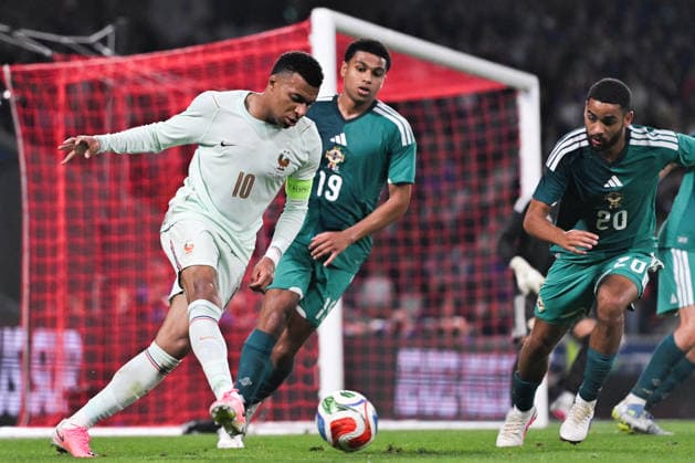 Friendly Match - France v Northern Ireland - FA French forward Kylian Mbappe fights for the ball during the friendly football match between France and Northern Ireland as part of FIFA Wold Cup 2026 preparations, at the Pierre Mauroy stadium in Lille on June 8, 2026. Photo by Firas Abdullah ABACAPRESS.COM Lille Hauts de France France  Copyright: xAbdullahxFiras ABACAx