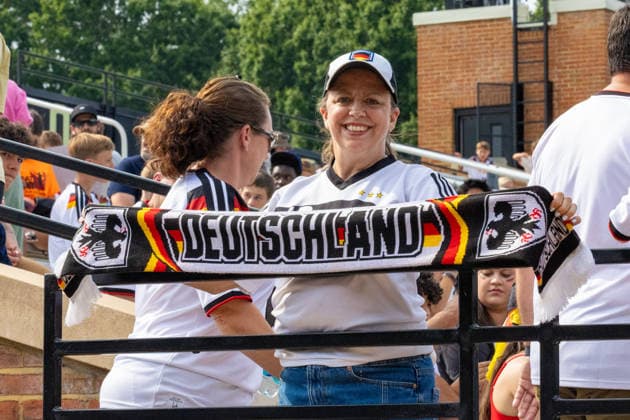 Team Arrival Germany, Base Camp, practice, FIFA World Cup, WM, Weltmeisterschaft, Fussball 2026, Winston-Salem Fan spirit at DFB day 1 practice for the FIFA World Cup 2026 at Wake Forest University™s Spry Stadium in Winston-Salem, North Carolina, United States, June 8, 2026. WINSTON-SALEM Spry Stadium North Carolina USA Copyright: xPaulxMoreax 064A2541