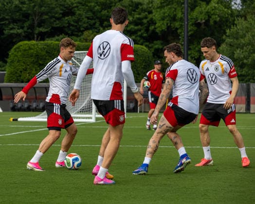 JOSHUA KIMMICH DAVID RAUM FLORIAN WIRTZ of DFB practicing for the FIFA World Cup 2026 at Wake Forest University™s Spry Stadium in Winston-Salem, North Carolina, United States, June 8, 2026. WINSTON-SALEM Spry Stadium North Carolina USA Copyright: xPaulxMoreax 064A3404