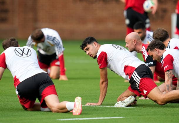 Aleksandar Pavlovic Germany, 5 takes part in the first training session of the German national team at the training camp in North Carolina USA, German national soccer team, Base Camp, Winston Salem, 08 06 2026 USA, German national soccer team, Base Camp, Winston Salem, 08 06 2026 Winston Salem Copyright: xEibner-Pressefoto ScottxColemanx EP_SCN