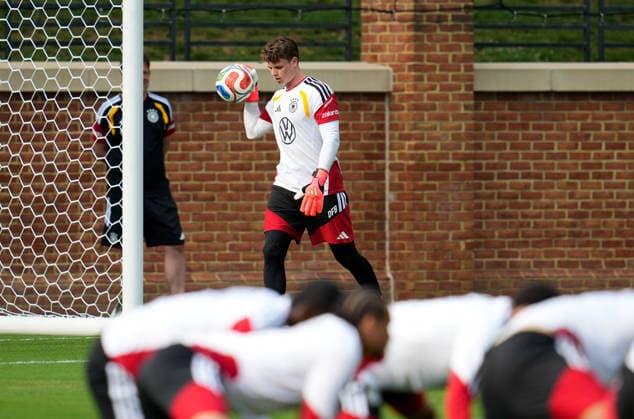 Jonas Urbig Germany, 27 takes part in the first training session of the German national team at the training camp in North Carolina USA, German national soccer team, Base Camp, Winston Salem, 08 06 2026 USA, German national soccer team, Base Camp, Winston Salem, 08 06 2026 Winston Salem Copyright: xEibner-Pressefoto ScottxColemanx EP_SCN