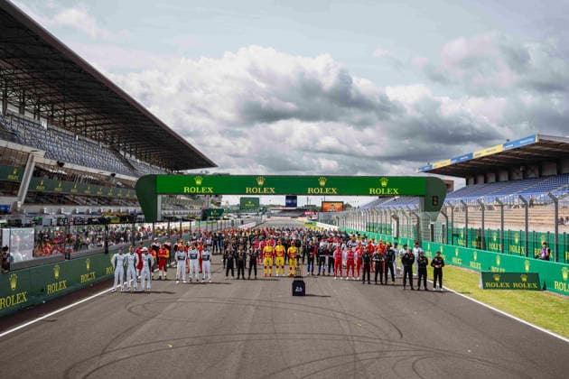 24 HEURES DU MANS 2026 - TUESDAY Drivers family picture during the 24 Hours of Le Mans 2026, 3rd round of the 2026 FIA World Endurance Championship, on June 9, 2026 on the Circuit des 24 Heures du Mans in Le Mans, France - Le MansFrance  Copyright: xCharlyxLopezx