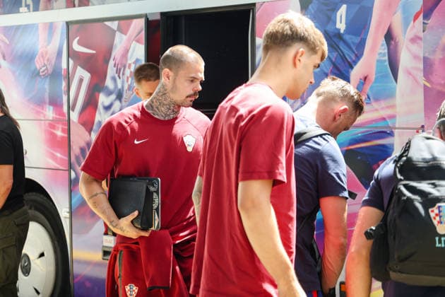 The Croatian national football team leaves for America for the World Cup Mario Pasalic, Dominik Kotarski, Jona Jezic seen during the departure of the Croatian national football team to America for the World Cup, in Zagreb, Croatia, on June 09 2026.  MatijaxHabljak PIXSELL
