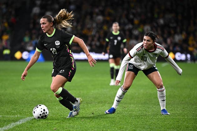 SOCCER MATILDAS MEXICO, Leticia McKenna of Australia controls the ball during the International Friendly, Länderspiel, Nationalmannschaft match between Australia and Mexico at CommBank Stadium in Sydney, Tuesday, June 9, 2026. ( NO ARCHIVING, EDITORIAL USE ONLY SYDNEY NEW SOUTH WALES AUSTRALIA  Copyright: xDANxHIMBRECHTSx 20260609164453512947