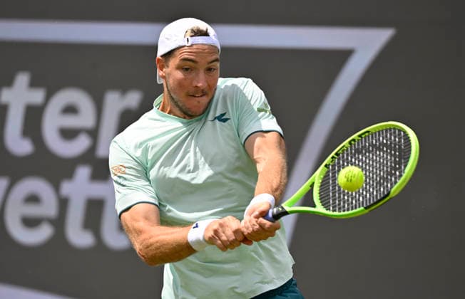 Jan Lennard Struff GER Action Tennis Men BOSS Open ATP 250 Stuttgart 2026 Weissenhof BOSS Open ATP 250 Stuttgart 2026