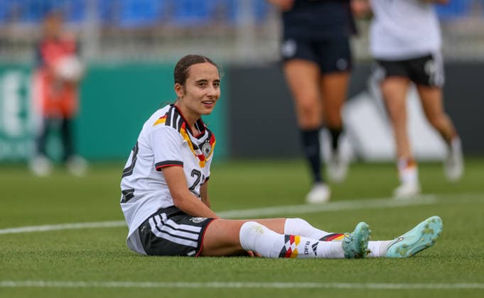 GER, Frankfurt, Germany U19 vs USA U19 friendly match, Football, DFB, 2025 2026 season, DFB Campus, second match in picture Emma Memminger Germany U19 Women 22 on ground DFB DFL REGULATIONS PROHIBIT ANY USE OF PHOTOGRAPHS AS IMAGE SEQUENCES AND OR QUASI VIDEO, 09 06 2026 Copyright: HMBxMedia HendrikxHamelau
