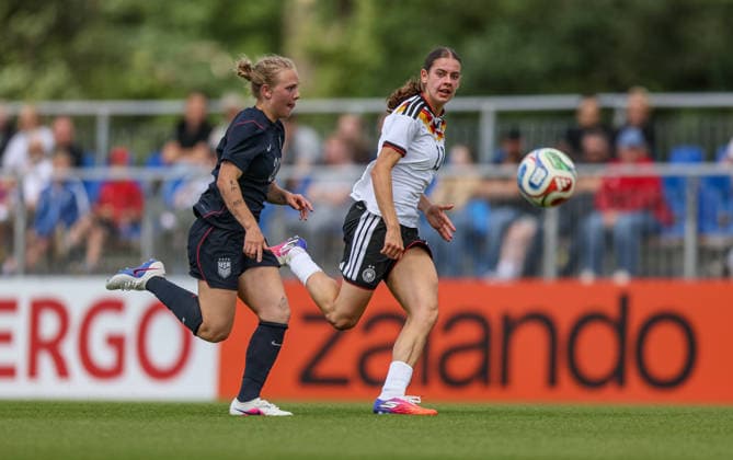 GER, Frankfurt, Germany U19 vs USA U19 friendly match, Football, DFB, 2025 2026 season, DFB Campus, second game in picture from l Hannah Jordan USA U19 Women 20 , Leni Marie Eggert Germany U19 Women 11 DFB DFL REGULATIONS PROHIBIT ANY USE OF PHOTOGRAPHS AS IMAGE SEQUENCES AND OR QUASI VIDEO, 09 06 2026 Copyright: HMBxMedia HendrikxHamelau