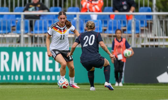 GER, Frankfurt, Germany U19 vs USA U19 friendly, Football, DFB, Season 2025 2026, DFB Campus, second game in picture from l Leni Marie Eggert Germany U19 Women 11 , Hannah Jordan USA U19 Women 20 DFB DFL REGULATIONS PROHIBIT ANY USE OF PHOTOGRAPHS AS IMAGE SEQUENCES AND OR QUASI VIDEO, 09 06 2026 Copyright: HMBxMedia HendrikxHamelau