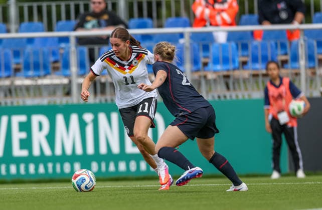 GER, Frankfurt, Germany U19 vs USA U19 friendly match, Football, DFB, 2025 2026 season, DFB Campus, second match in picture from l Leni Marie Eggert Germany U19 Women 11 , Hannah Jordan USA U19 Women 20 DFB DFL REGULATIONS PROHIBIT ANY USE OF PHOTOGRAPHS AS IMAGE SEQUENCES AND OR QUASI VIDEO, 09 06 2026 Copyright: HMBxMedia HendrikxHamelau