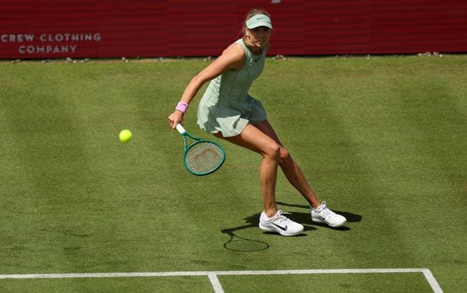 Katie Boulter of GBR in action HSBC Queen s Club Championships, Day Four, Tennis, Queen s Club, West Kensington, London, UK - 09 Jun 2026London Queen s Club United Kingdom  Copyright: xEllaxLing Shutterstockx 16917190m