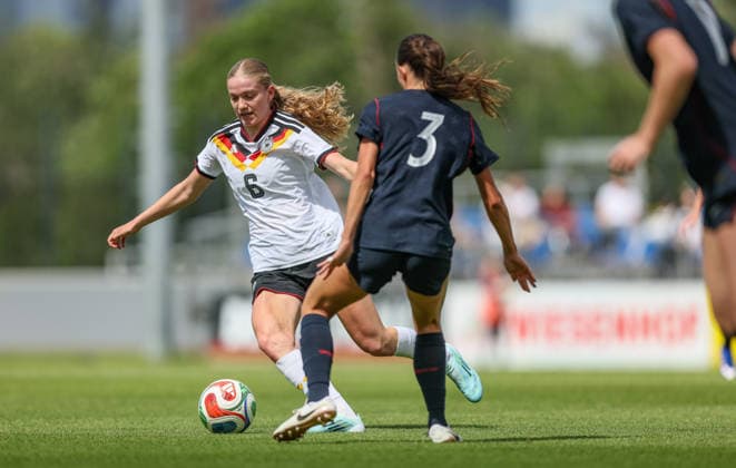 GER, Frankfurt, Germany U19 vs USA U19 friendly match, Football, DFB, 2025 2026 season, DFB Campus, second match in picture f l Marie Gmeineder Germany U19 Women 6 , Bella Devey USA U19 Women 3 DFB DFL REGULATIONS PROHIBIT ANY USE OF PHOTOGRAPHS AS IMAGE SEQUENCES AND OR QUASI VIDEO, 09 06 2026 Copyright: HMBxMedia HendrikxHamelau