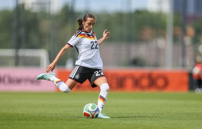 GER, Frankfurt, Germany U19 vs USA U19 friendly match, Football, DFB, 2025 2026 season, DFB Campus, second match in picture Emma Memminger Germany U19 Women 22 DFB DFL REGULATIONS PROHIBIT ANY USE OF PHOTOGRAPHS AS IMAGE SEQUENCES AND OR QUASI VIDEO, 09 06 2026 Copyright: HMBxMedia HendrikxHamelau
