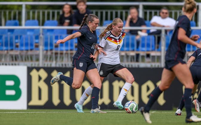 GER, Frankfurt, Germany U19 vs USA U19 friendly match, Football, DFB, 2025 2026 season, DFB Campus, second game in picture f l Jordyn Hardeman USA U19 Women 16 , Marie Gmeineder Germany U19 Women 6 DFB DFL REGULATIONS PROHIBIT ANY USE OF PHOTOGRAPHS AS IMAGE SEQUENCES AND OR QUASI VIDEO, 09 06 2026 Copyright: HMBxMedia HendrikxHamelau