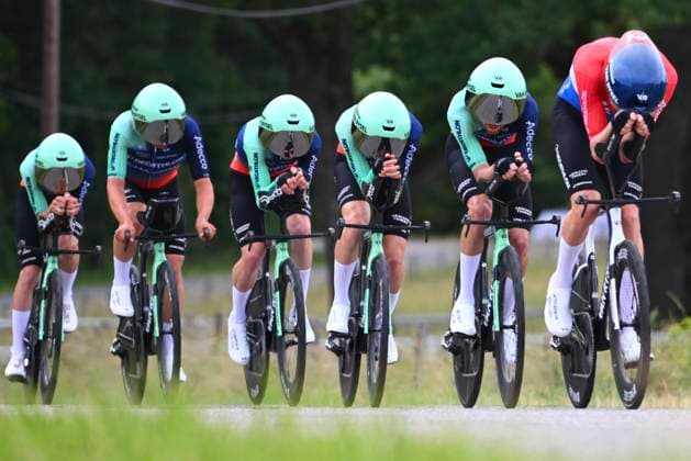 Tour Auvergne - Rhone-Alpes 2026 Stage 3 PERREUX, FRANCE - JUNE 09 : Seixas Paul (FRA) of Decathlon CMA CGM Team, Bisiaux Leo (FRA) of Decathlon CMA CGM Team, Bissegger Stefan (SUI) of Decathlon CMA CGM Team, Hoole Daan (NED) of Decathlon CMA CGM Team, Paret-Peintre Aurelien (FRA) of Decathlon CMA CGM Team, Prodhomme Nicolas (FRA) of Decathlon CMA CGM Team during stage 3 of the 78th edition of Tour Auvergne - Rhone-Alpes an UCI World Tour 2.UWT Team Time Trial stage for Men Elite of 28.4 km with start in Perreux and finish in Perreux on June 9, 2026 in Perreux, France, 09 06 2026 ( Motordriver Guy De Vuyst - Perreux France  Copyright: xVincentxKalutx